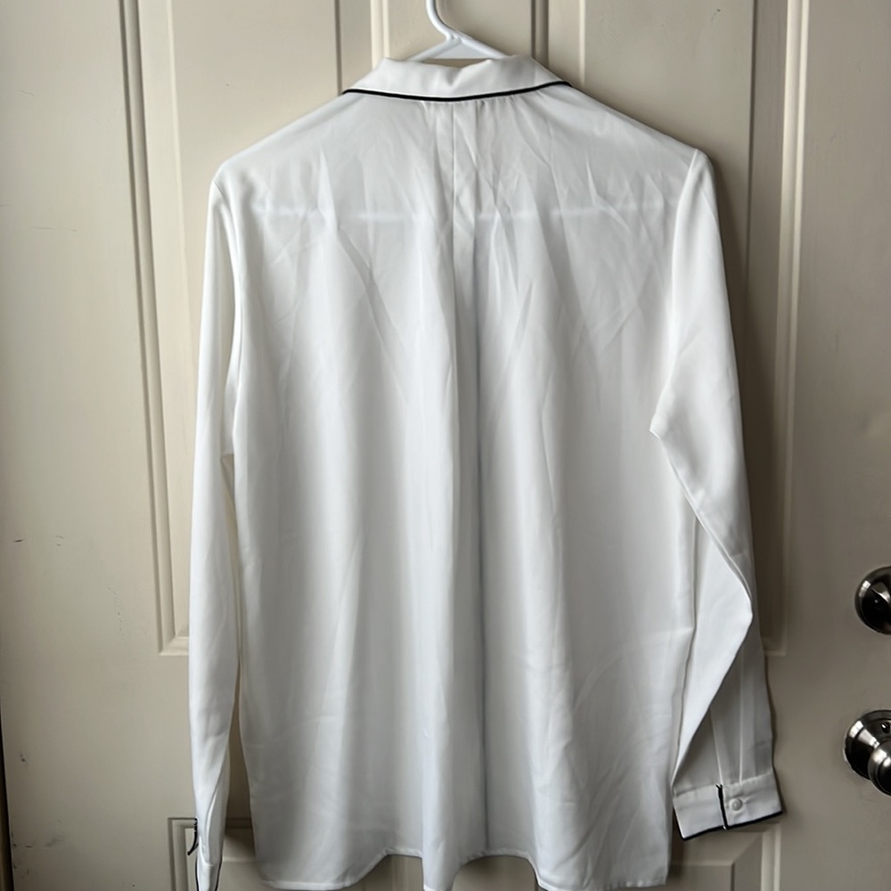 Mod Ref button down the black trim - Picture 2 of 6